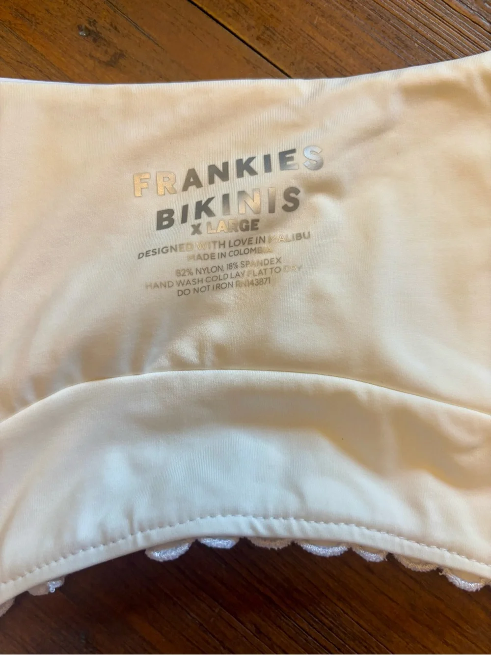 NWOT Frankie’s bikinis white embroidered swim top